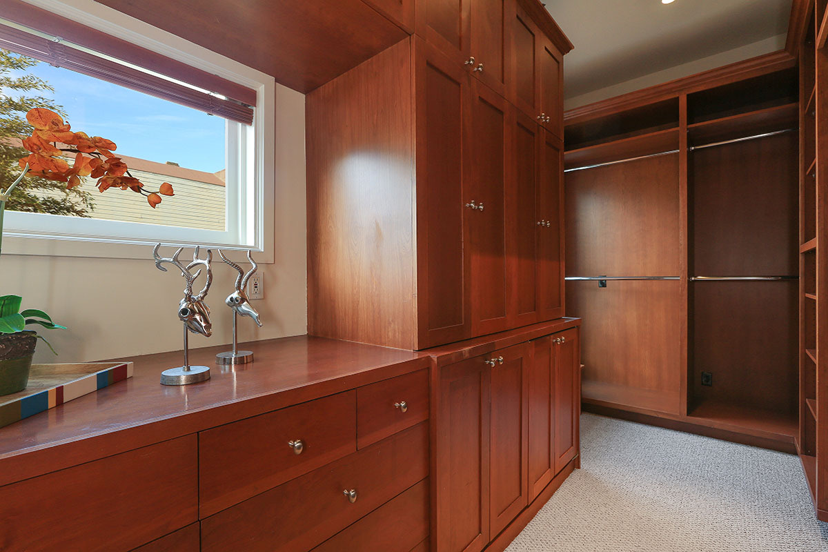 Custom Cabinetry & Furniture