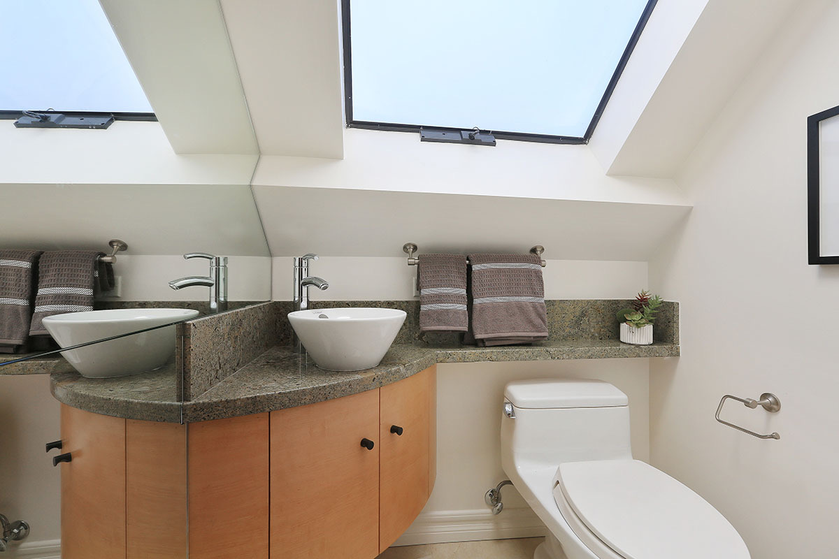 Custom Vanities and Bathroom Remodels