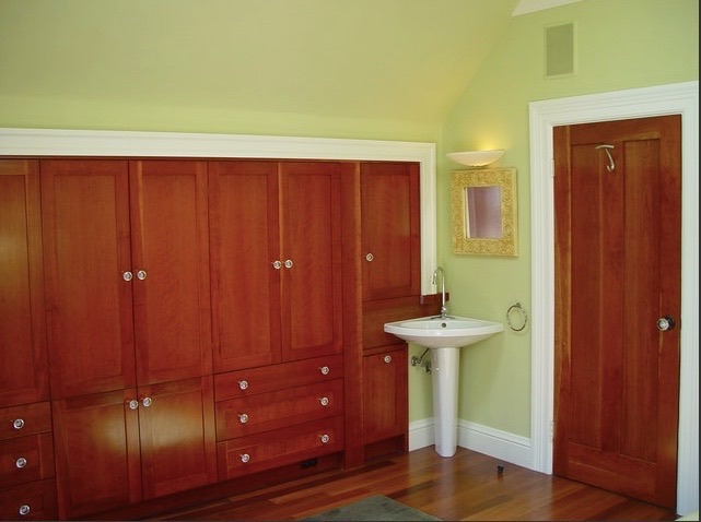 Custom Cabinetry & Furniture